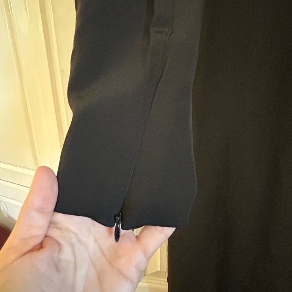 Reem Acra Black and Gold Silk Dress - Picture 8 of 12